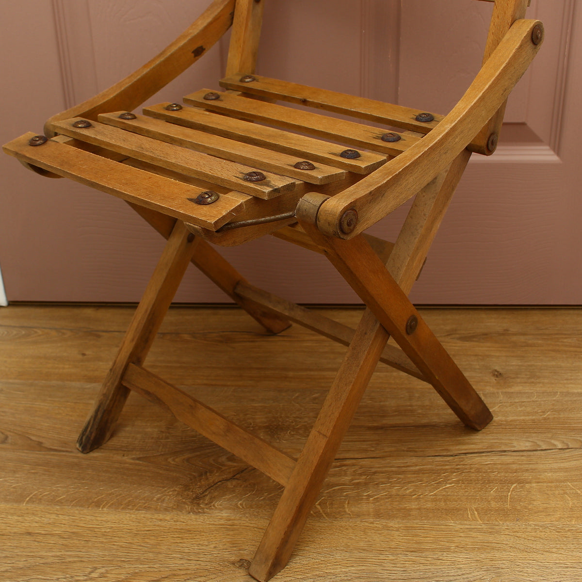 Furniture - a vintage mid-century wooden child's folding chair, manufactured in Czechoslovakia, sunburst or fan-shaped slat backrest, probably manufactured by Sfinx Fiľakovo or Thonet