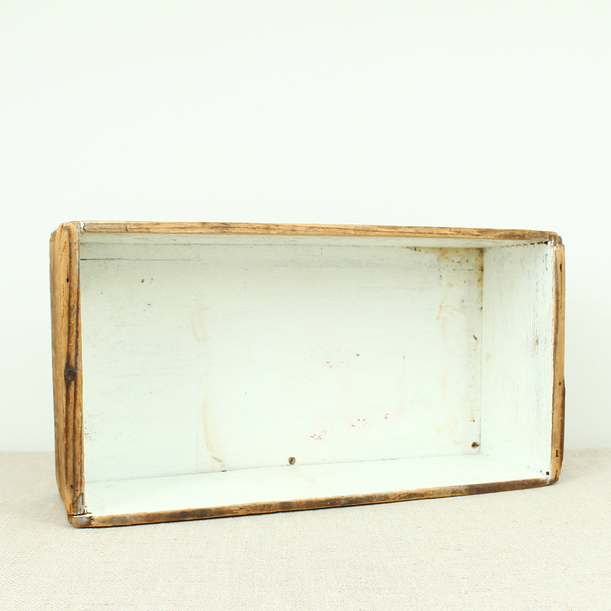 Advertising - a vintage rectangular shaped advertising crate, manufactured for Vinolia Co. Ltd., London