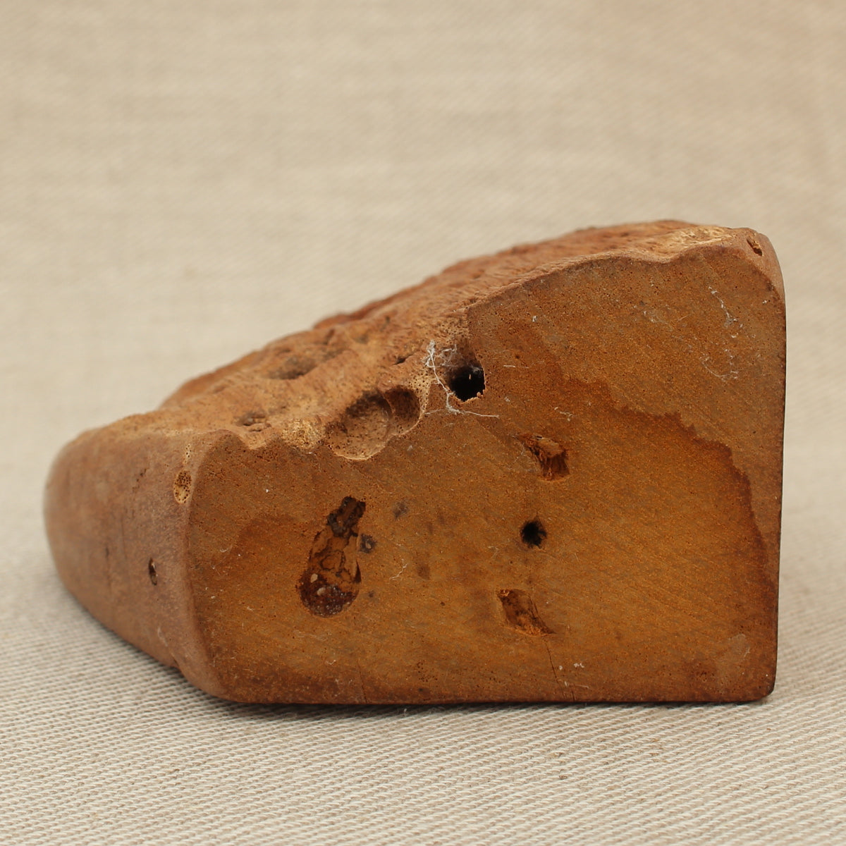 Treen - after Doug Ayers, a sculptural hardwood broad vase, abstract form