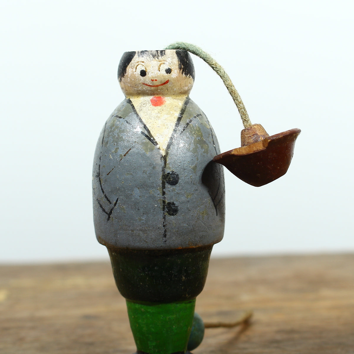 Treen, Sewing Requisite - an early 20th century novelty figural wooden needle case or needle holder