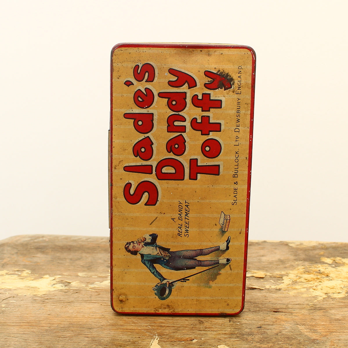 Advertising - a Slade & Bullock Ltd rounded rectangular shaped pictorial advertising tin
