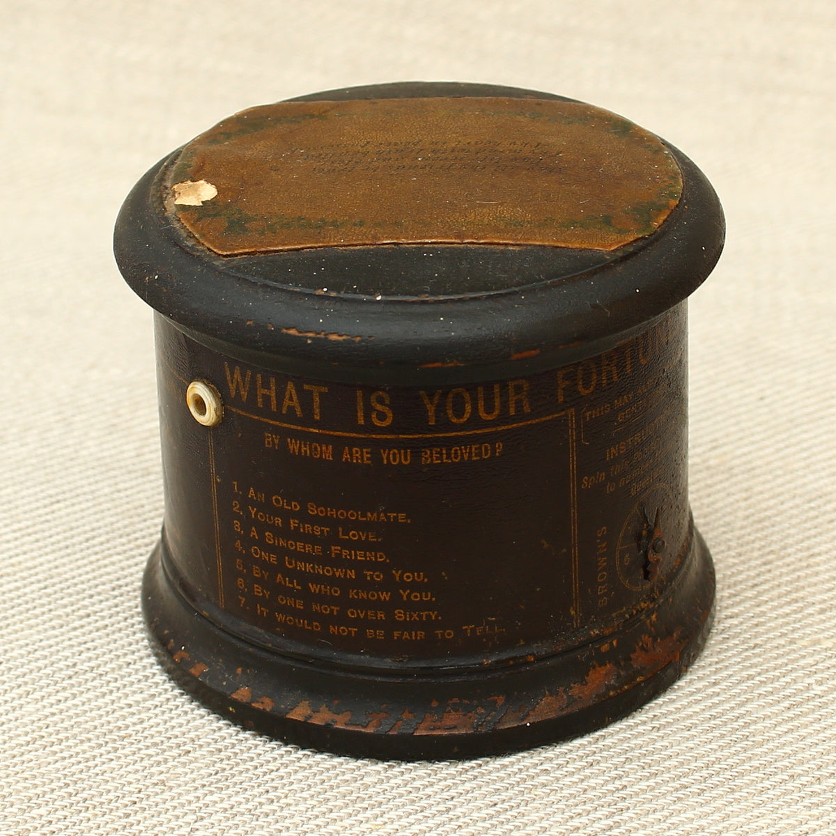 Treen, Mysticism, Palmistry and the Occult - an unusual circular black lacquered string box