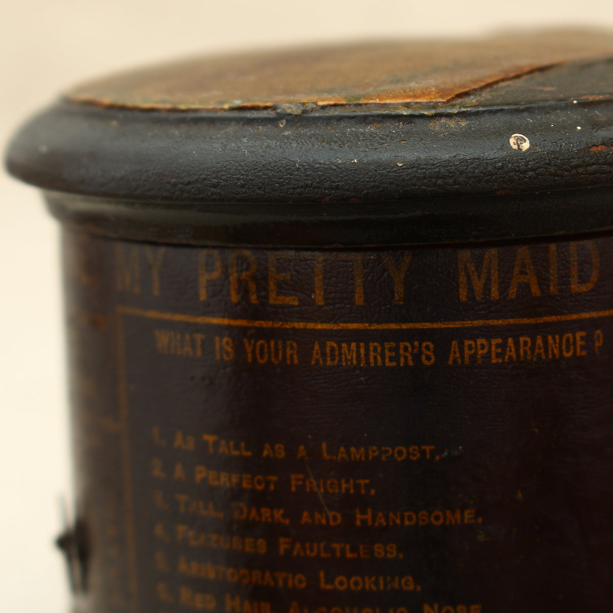 Treen, Mysticism, Palmistry and the Occult - an unusual circular black lacquered string box