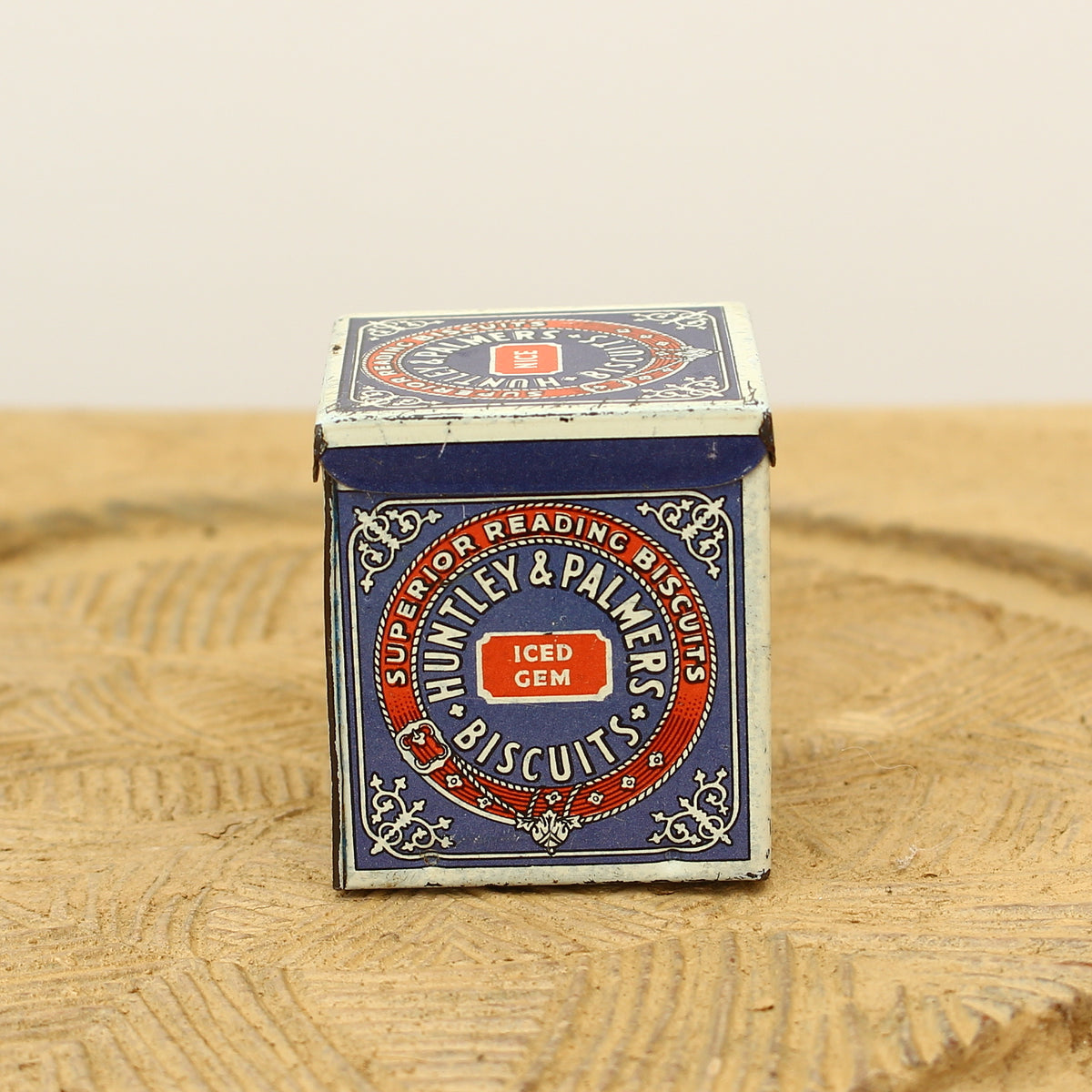 Advertising - a Huntley & Palmers biscuits miniature sample tin
