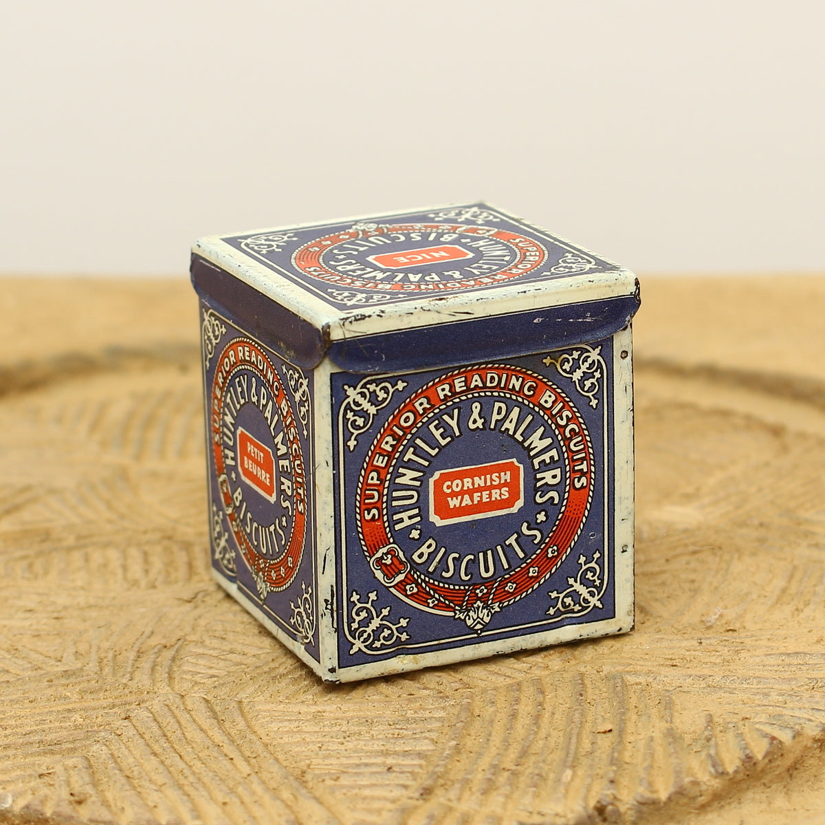 Advertising - a Huntley & Palmers biscuits miniature sample tin