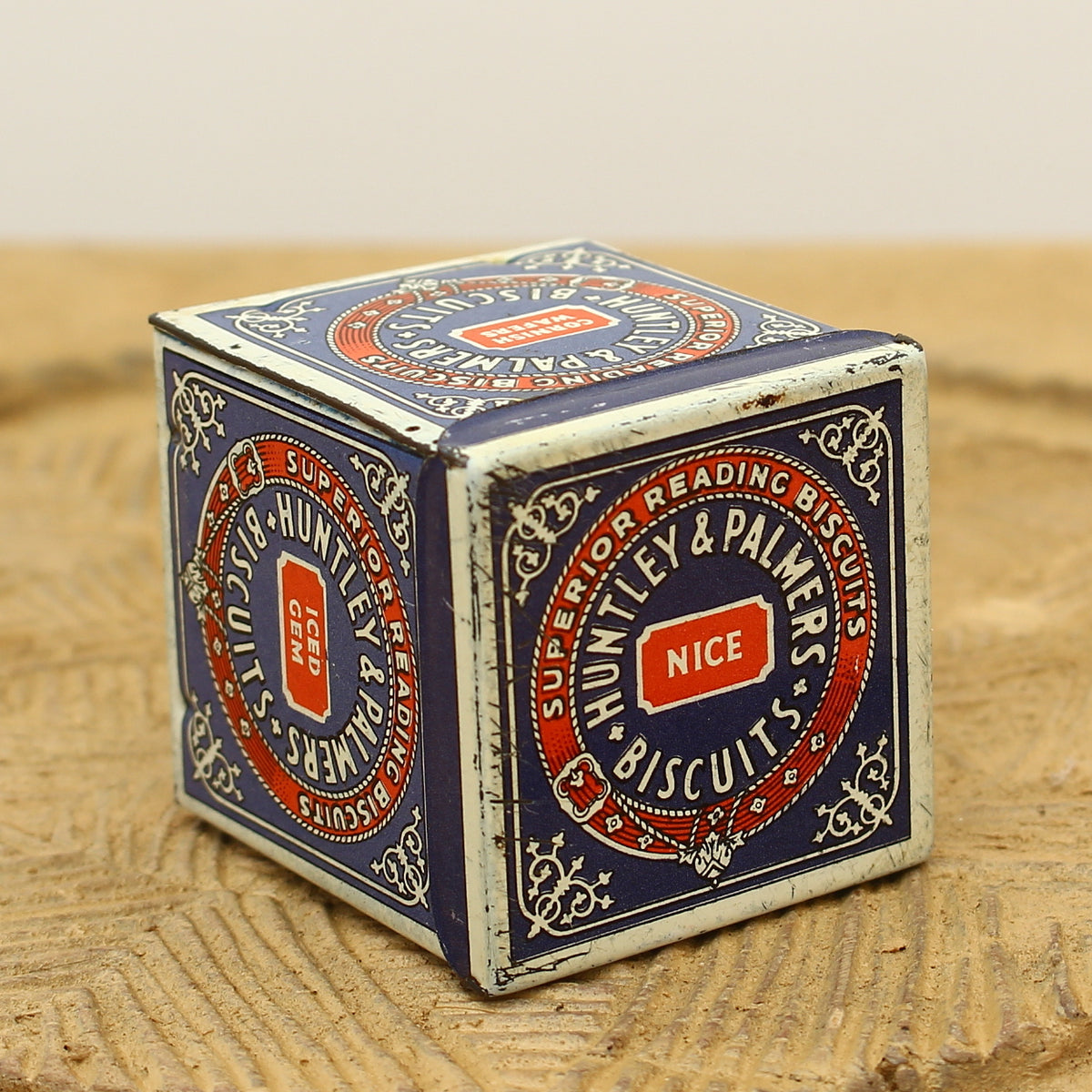 Advertising - a Huntley & Palmers biscuits miniature sample tin